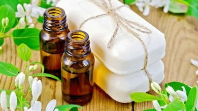 Honeysuckle Essential Oil Benefits
